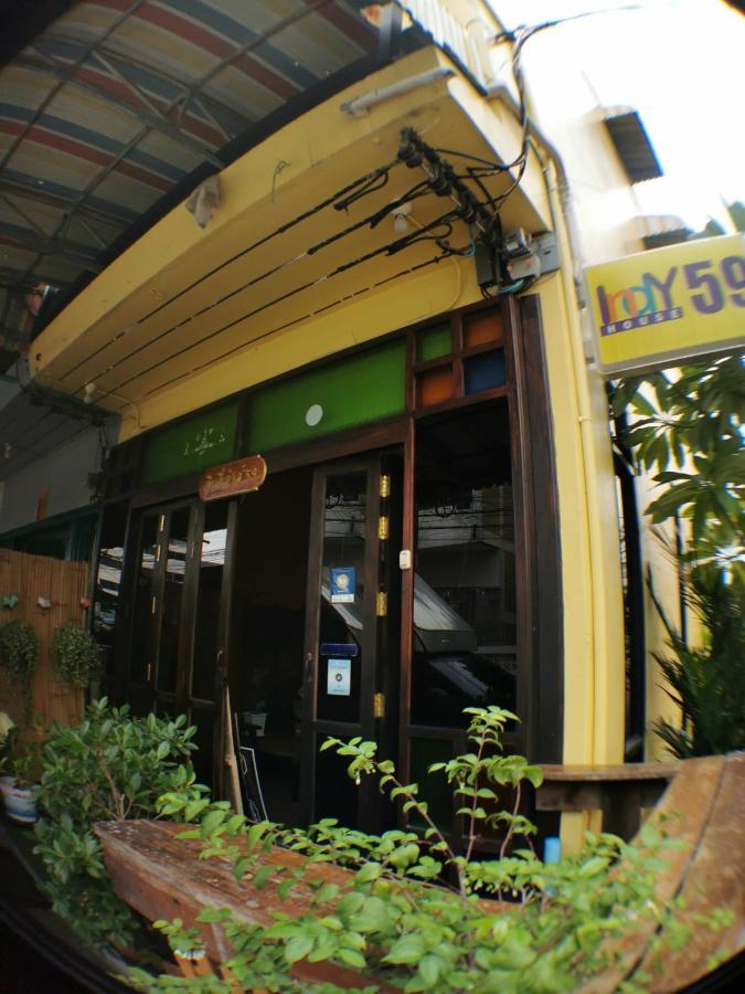 59Indy Guesthouse Bangkok Exteriör bild