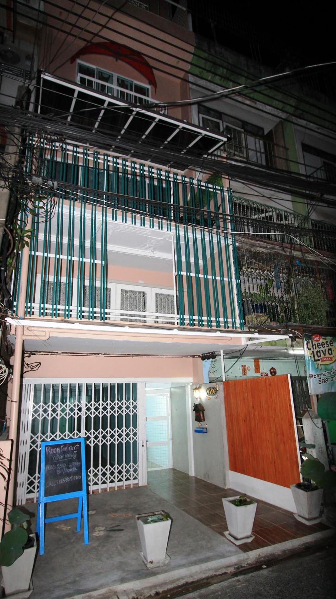 59Indy Guesthouse Bangkok Exteriör bild